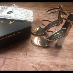 Rose gold Lulus platform heel